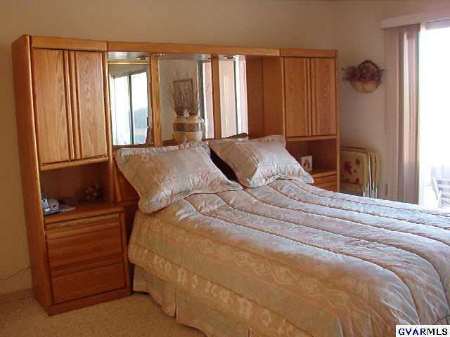 1164 W Camino Sagasta