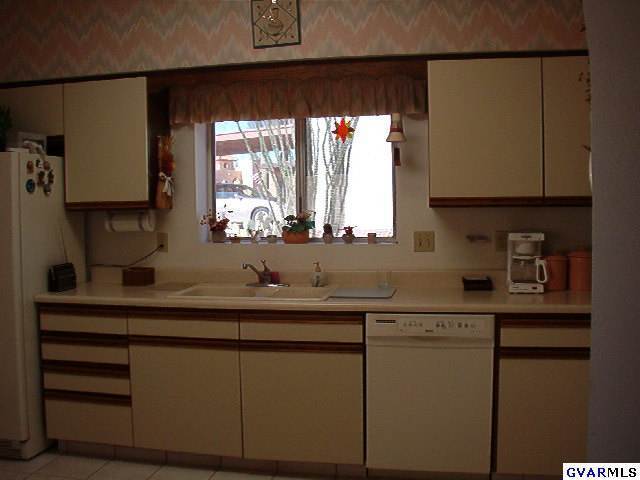 1164 W Camino Sagasta