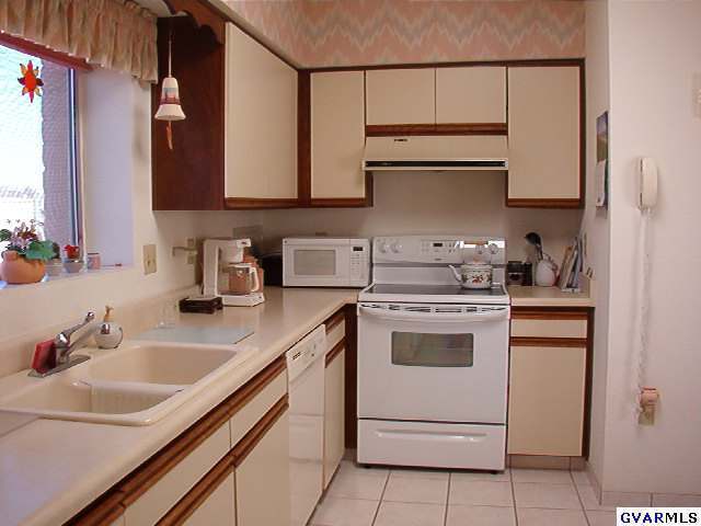 1164 W Camino Sagasta