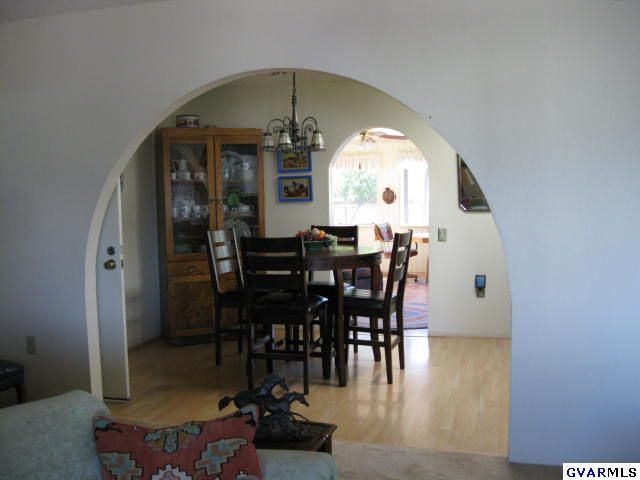 1583 N Paseo Cerca