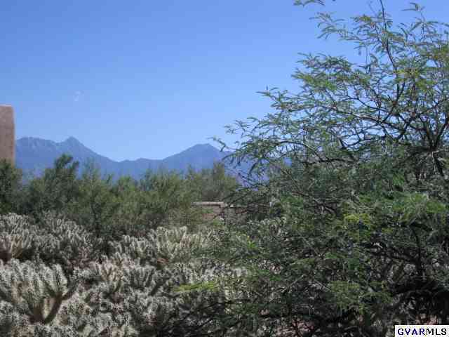 906 E Florida Saddle