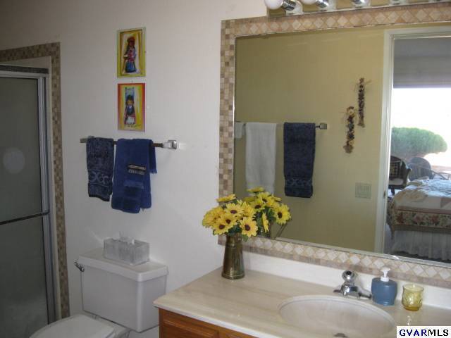 1458 W Calle Mendoza