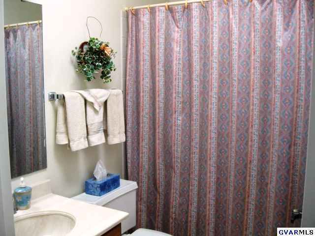 1458 W Calle Mendoza