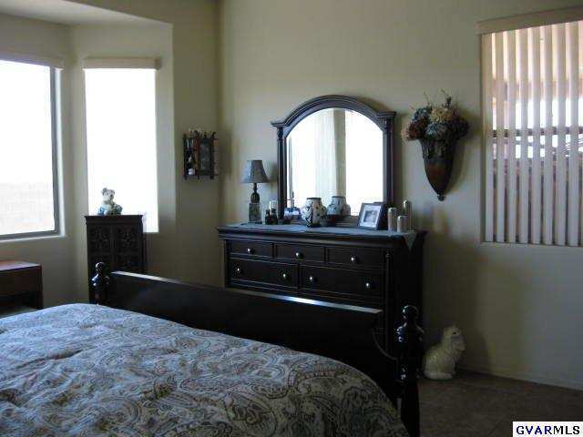 537 N Michelangelo Drive