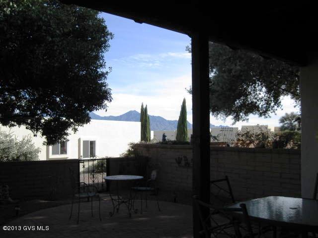 1065 S Horizonte Place