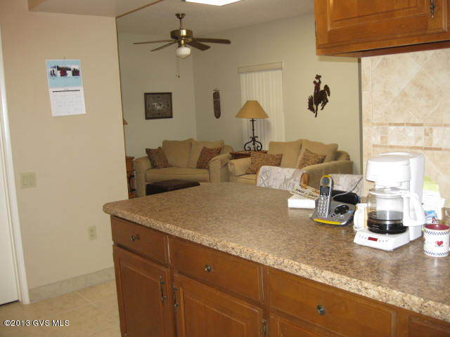 1065 S Horizonte Place