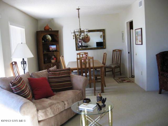 1065 S Horizonte Place