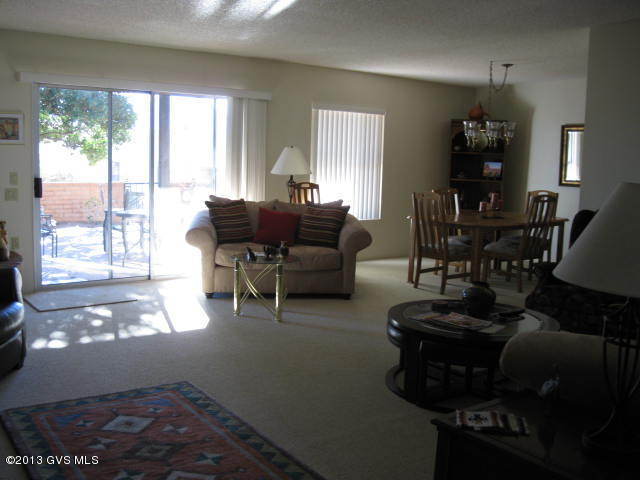 1065 S Horizonte Place