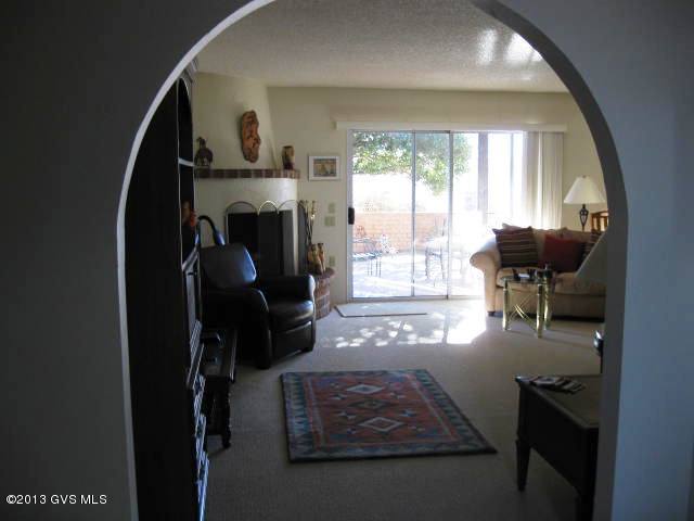 1065 S Horizonte Place