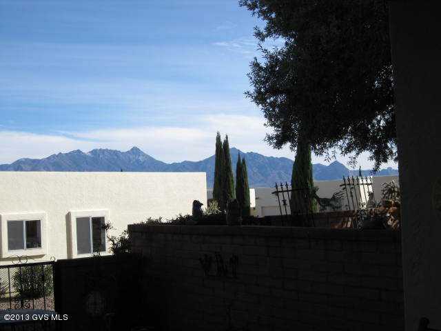 1065 S Horizonte Place