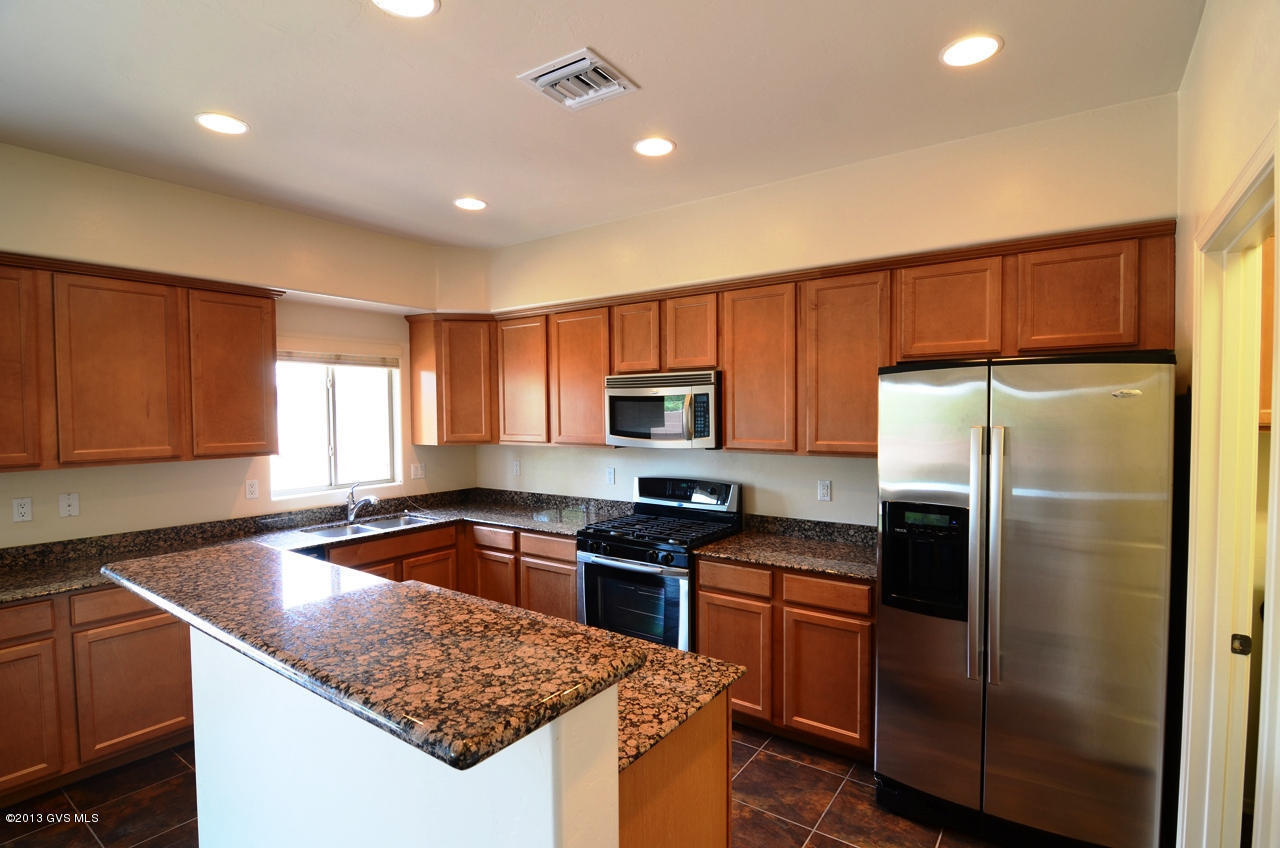 825 E Deer Spring Canyon Place