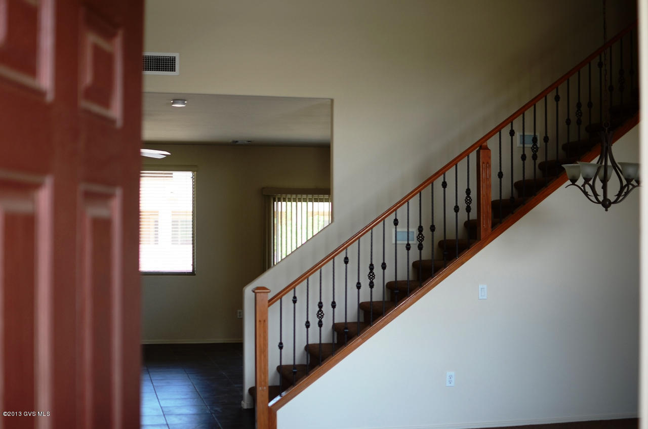 825 E Deer Spring Canyon Place