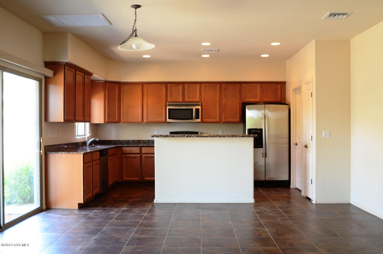 825 E Deer Spring Canyon Place