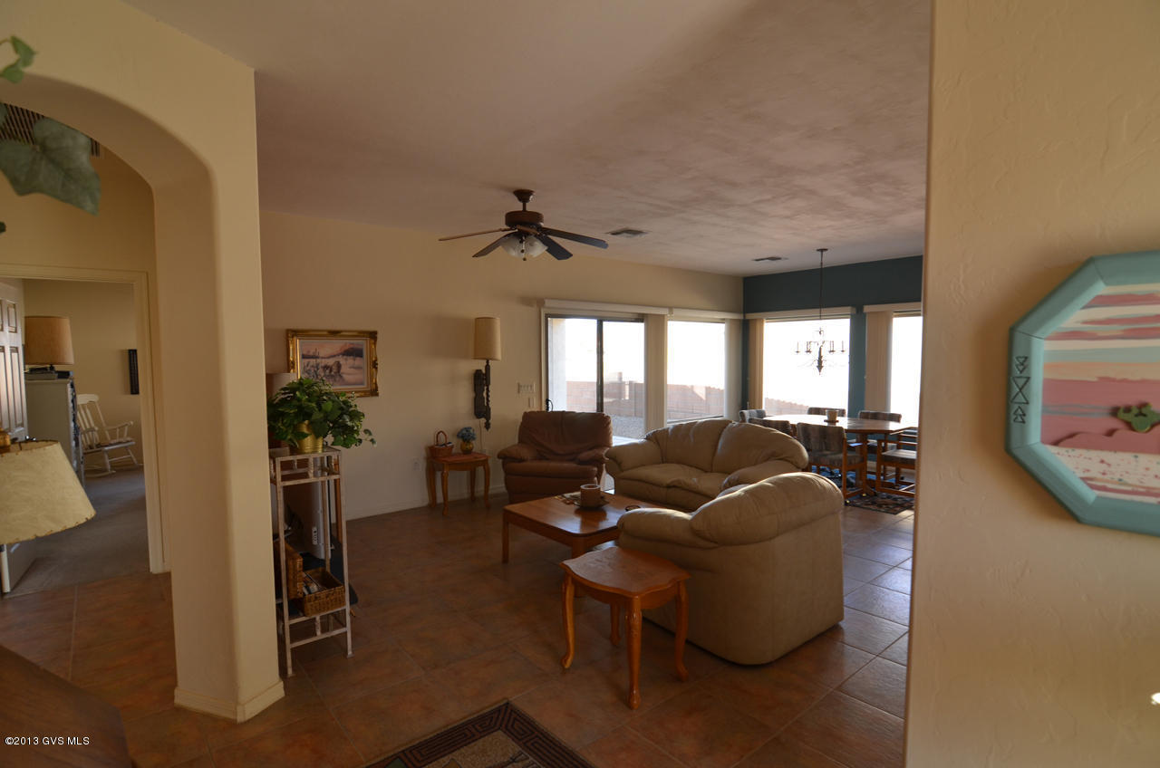 2359 S Pecan Vista Drive