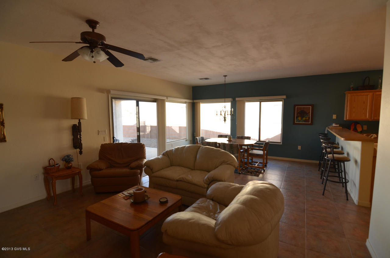 2359 S Pecan Vista Drive