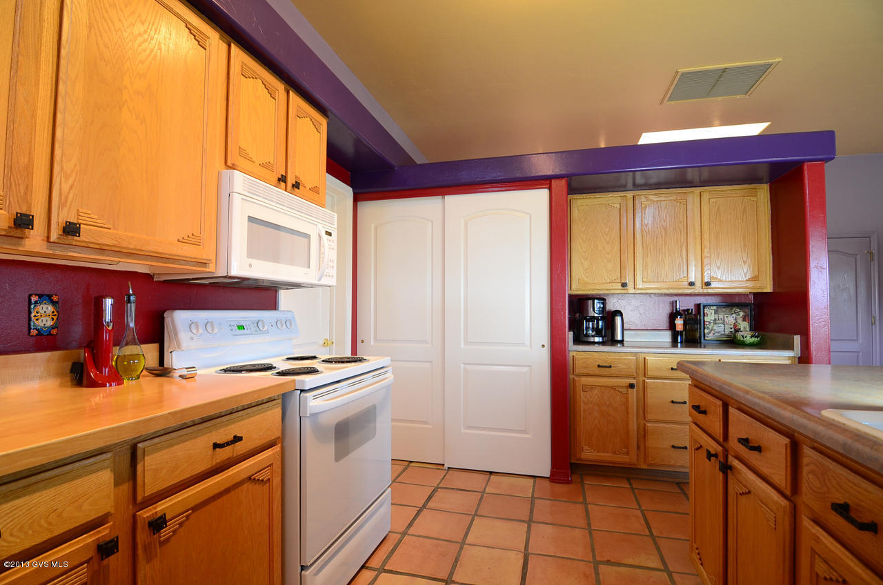 3919 S Camino Del Golfista