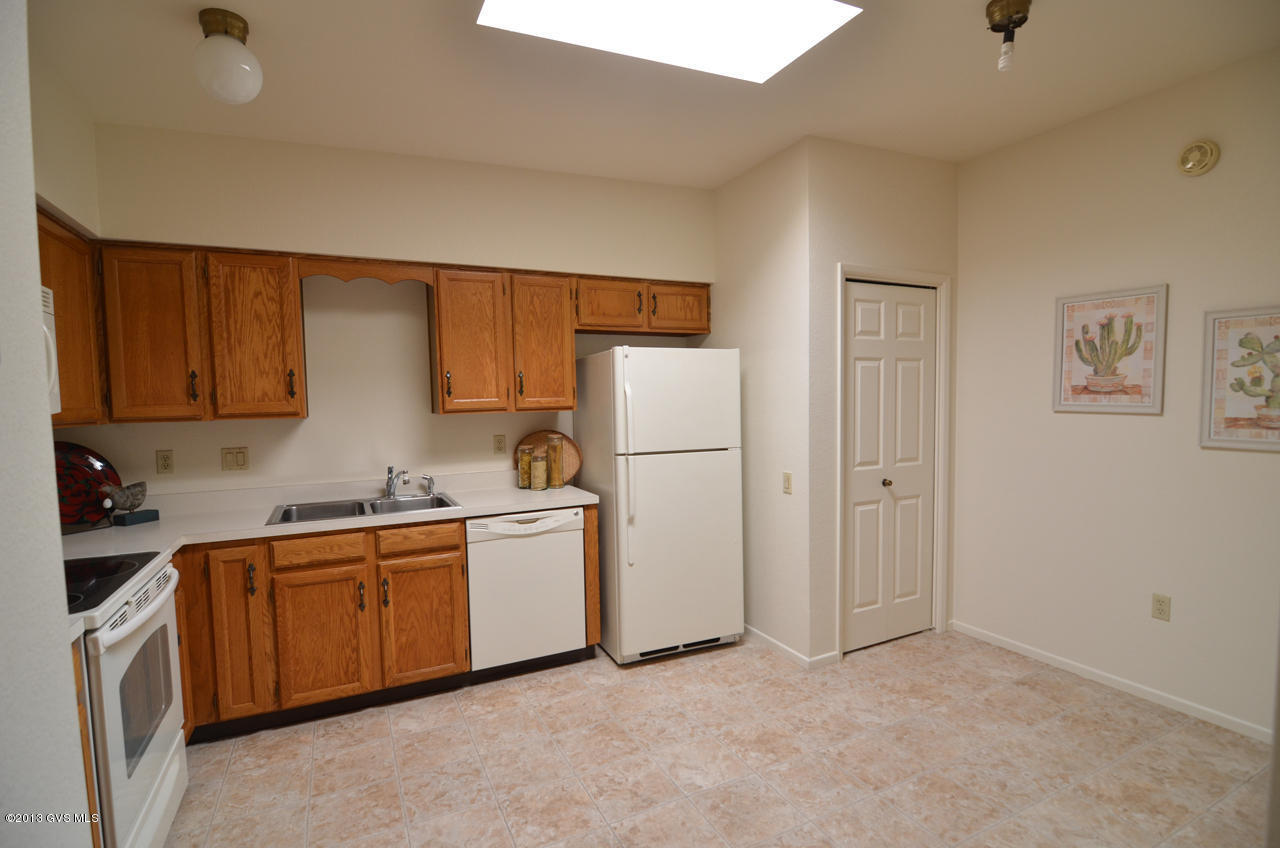1540 W Via Del Jarrito