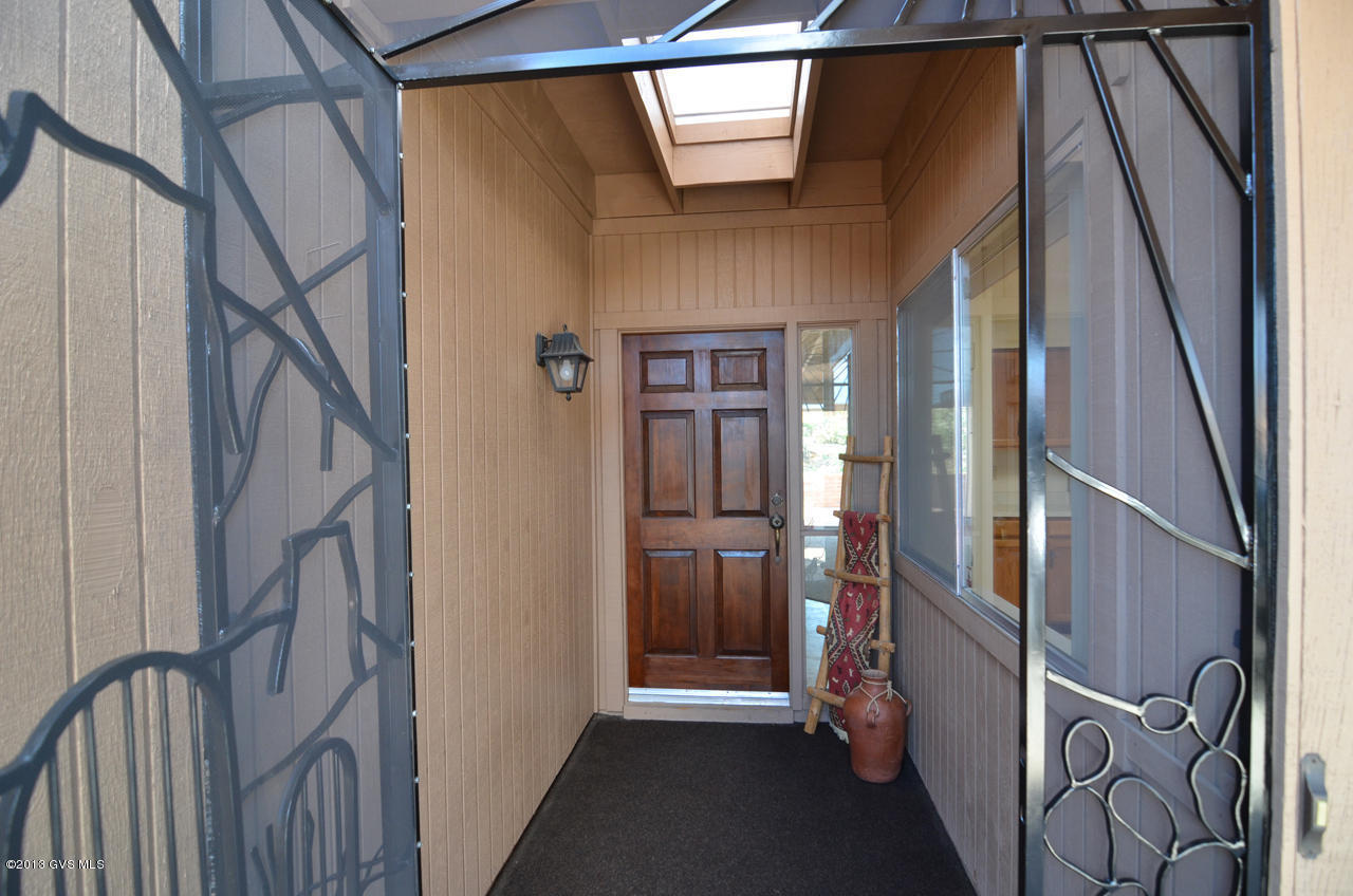 1540 W Via Del Jarrito