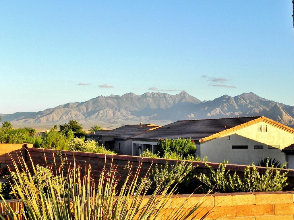 1977 W Amblemorn Drive