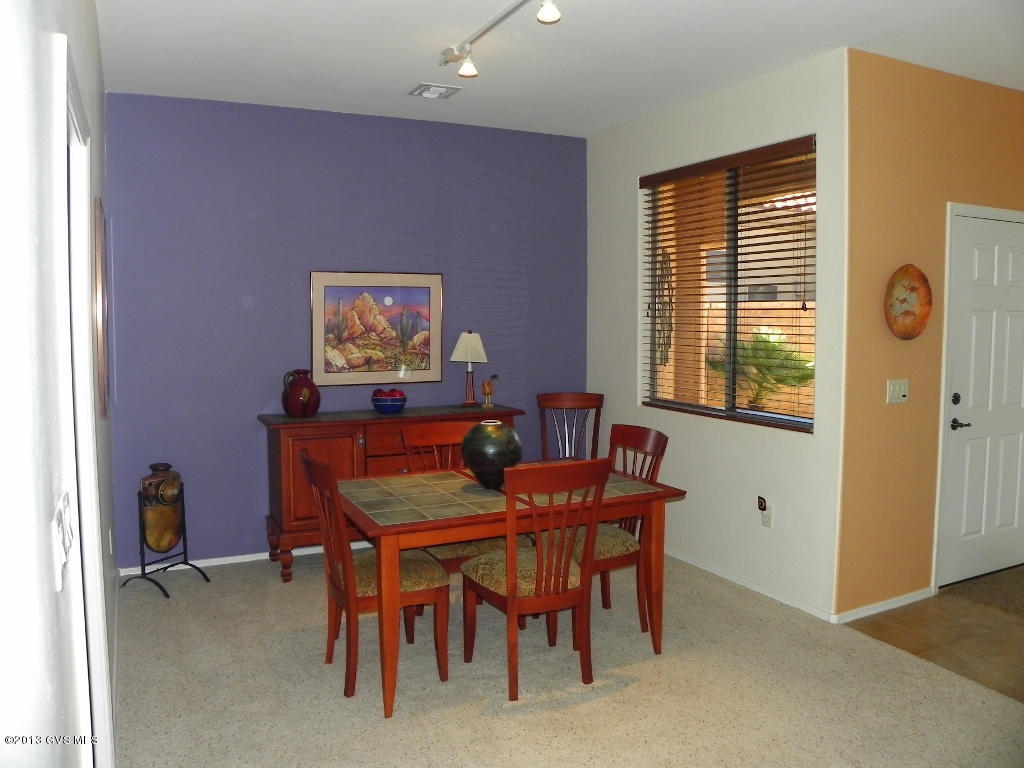 1977 W Amblemorn Drive