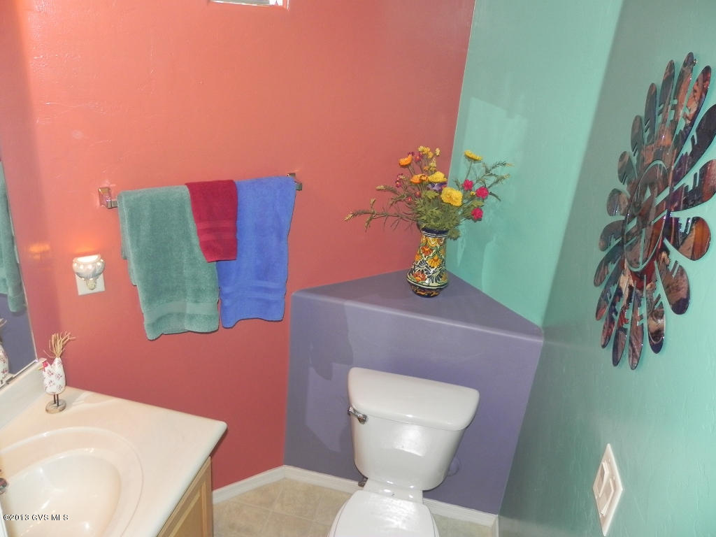 1977 W Amblemorn Drive