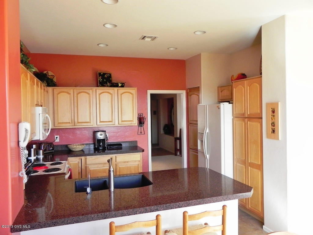 1977 W Amblemorn Drive