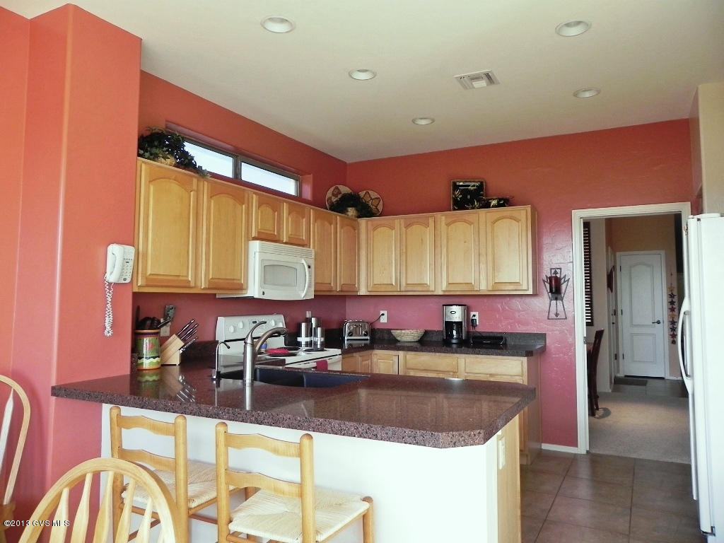 1977 W Amblemorn Drive