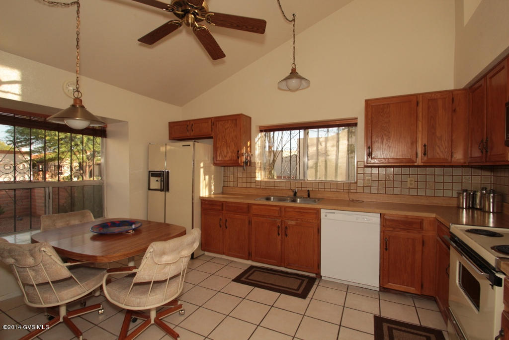 3162 S Calle Madrid