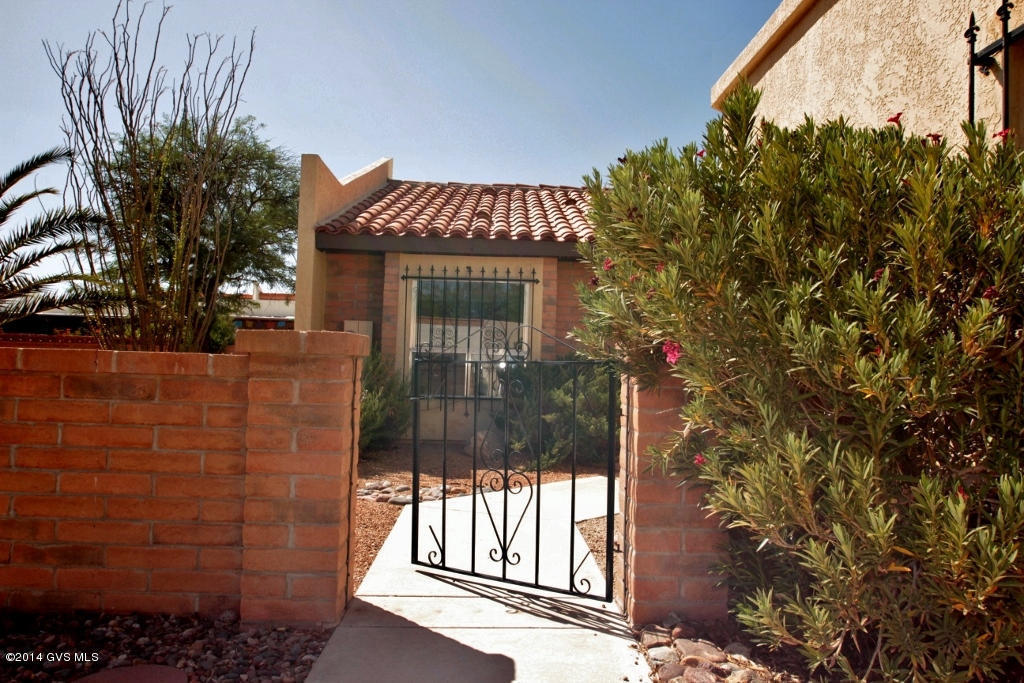 3162 S Calle Madrid