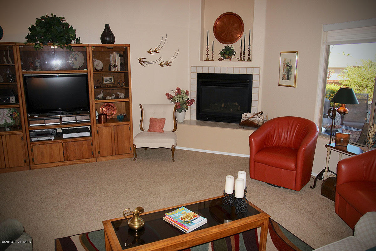 270 N Bluebird Drive