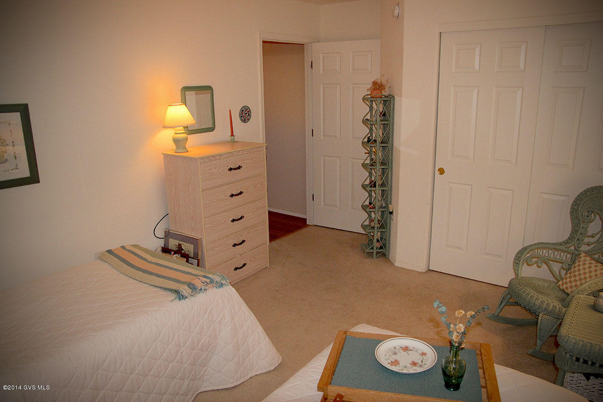 270 N Bluebird Drive