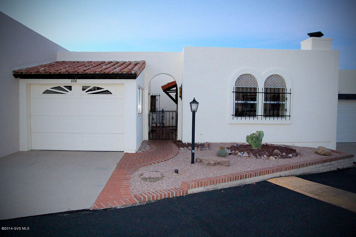 606 W Paseo Del Prado