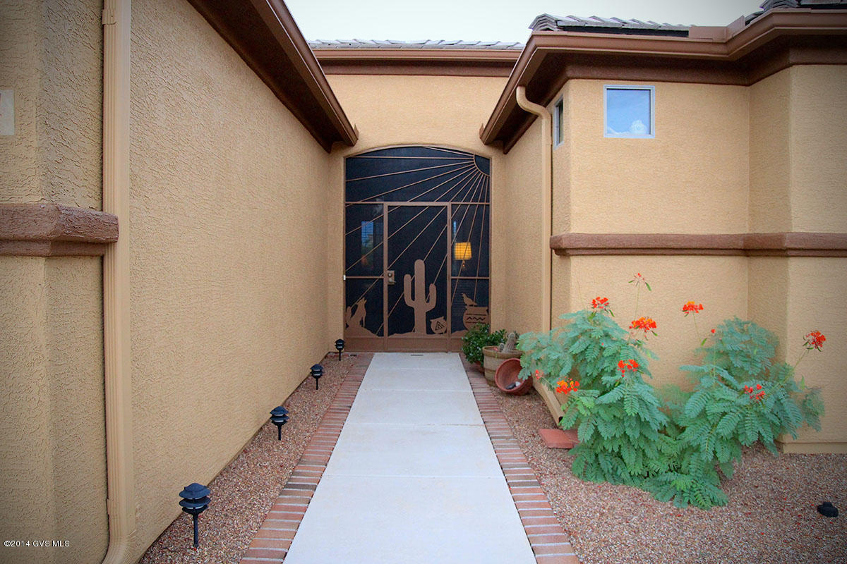 1091 W Mountain Nugget Drive