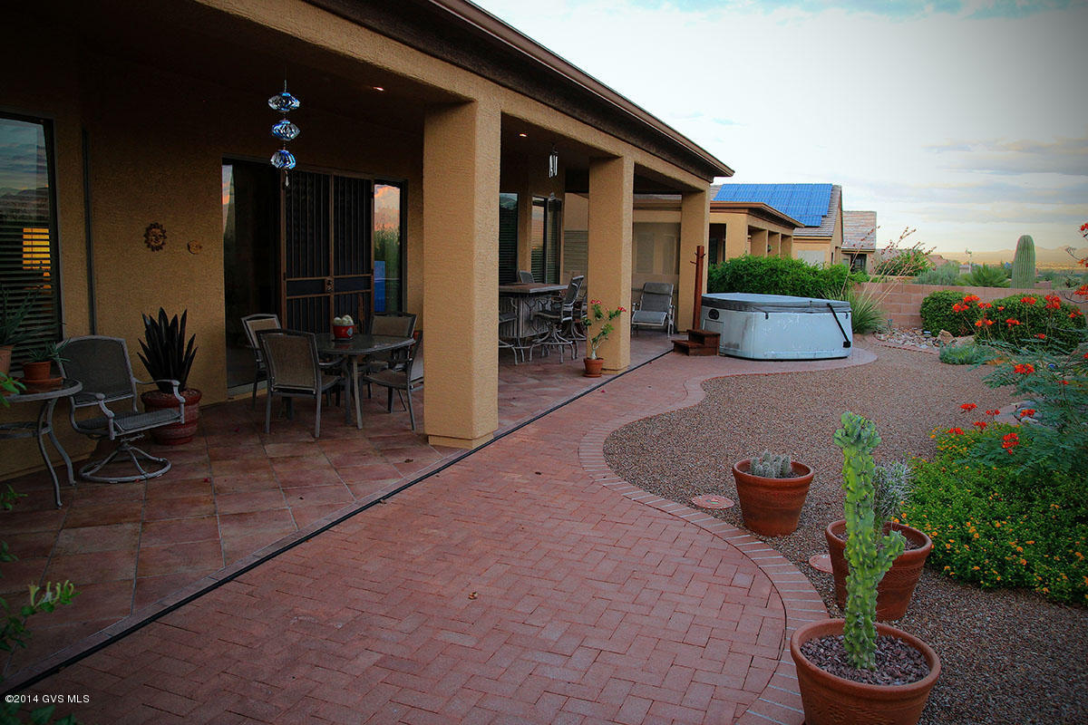 1091 W Mountain Nugget Drive