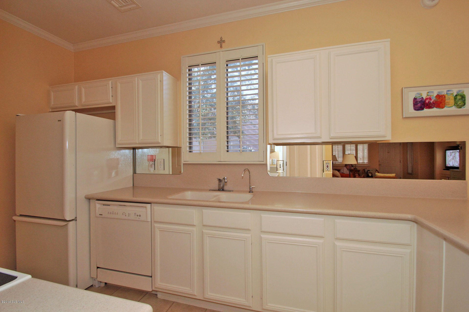 3800 S Camino Comica