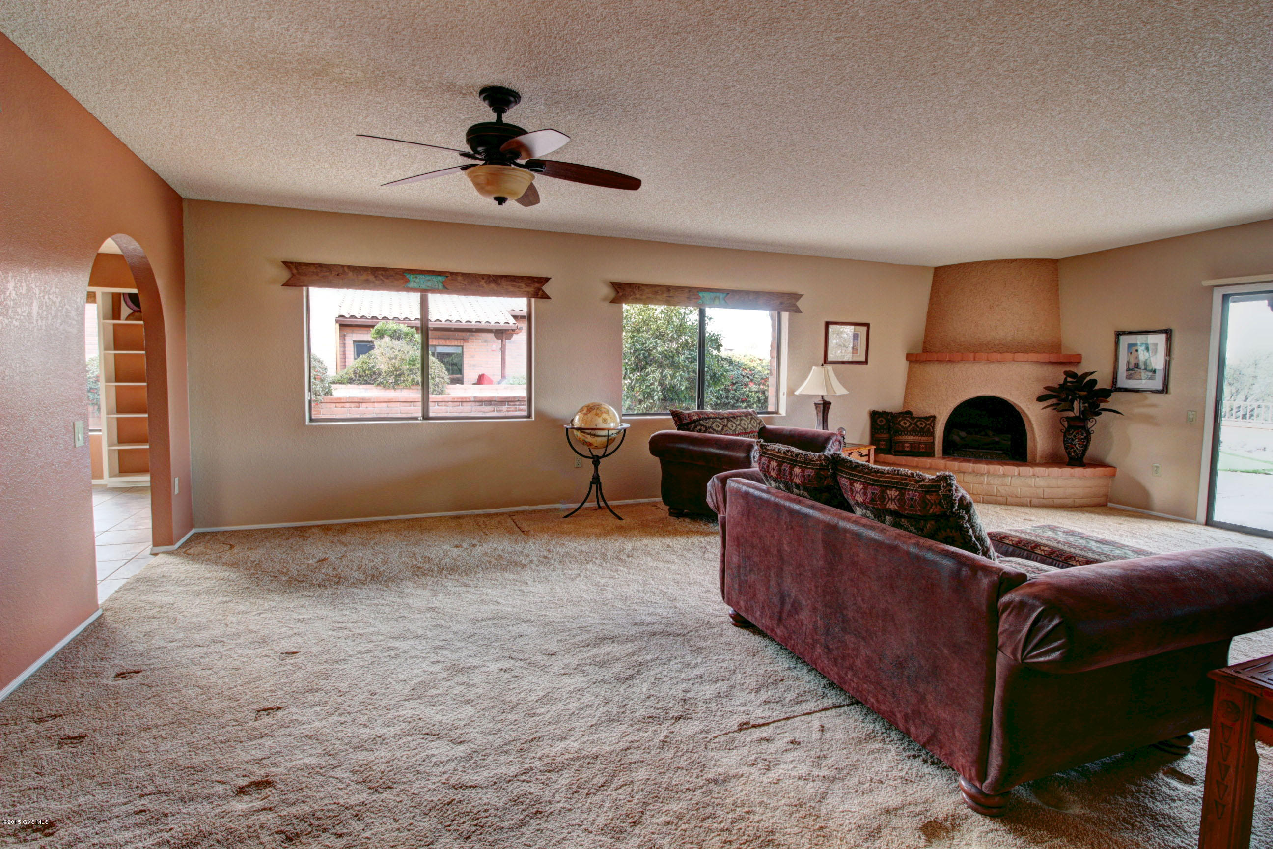 1850 W Via De La Gloria