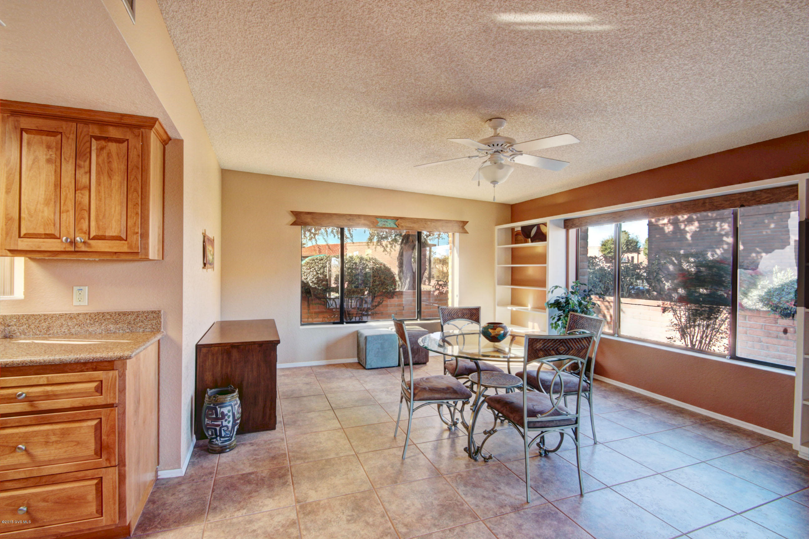 1850 W Via De La Gloria