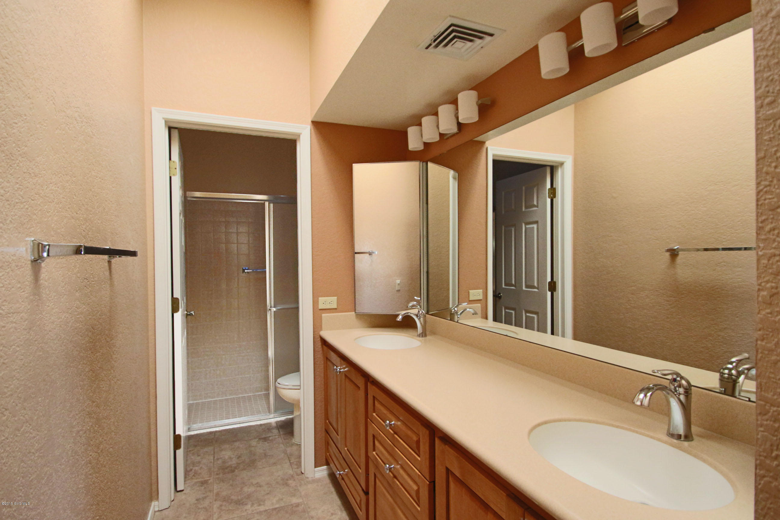 1850 W Via De La Gloria