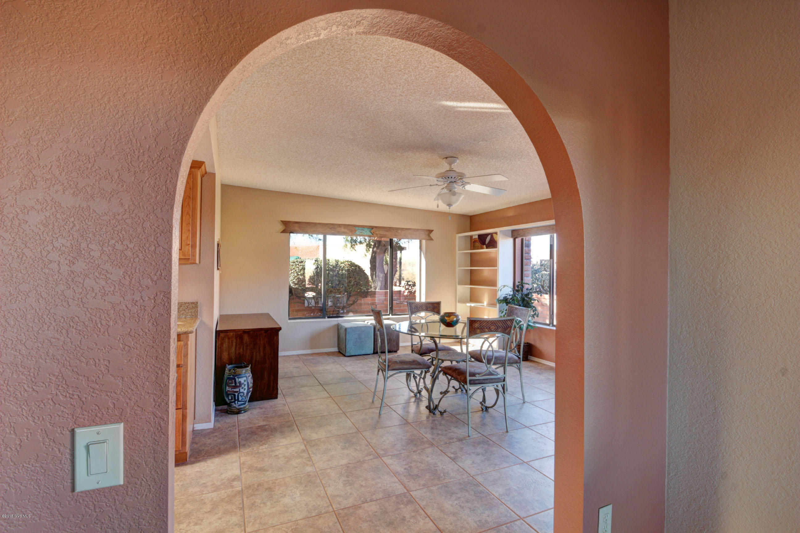 1850 W Via De La Gloria