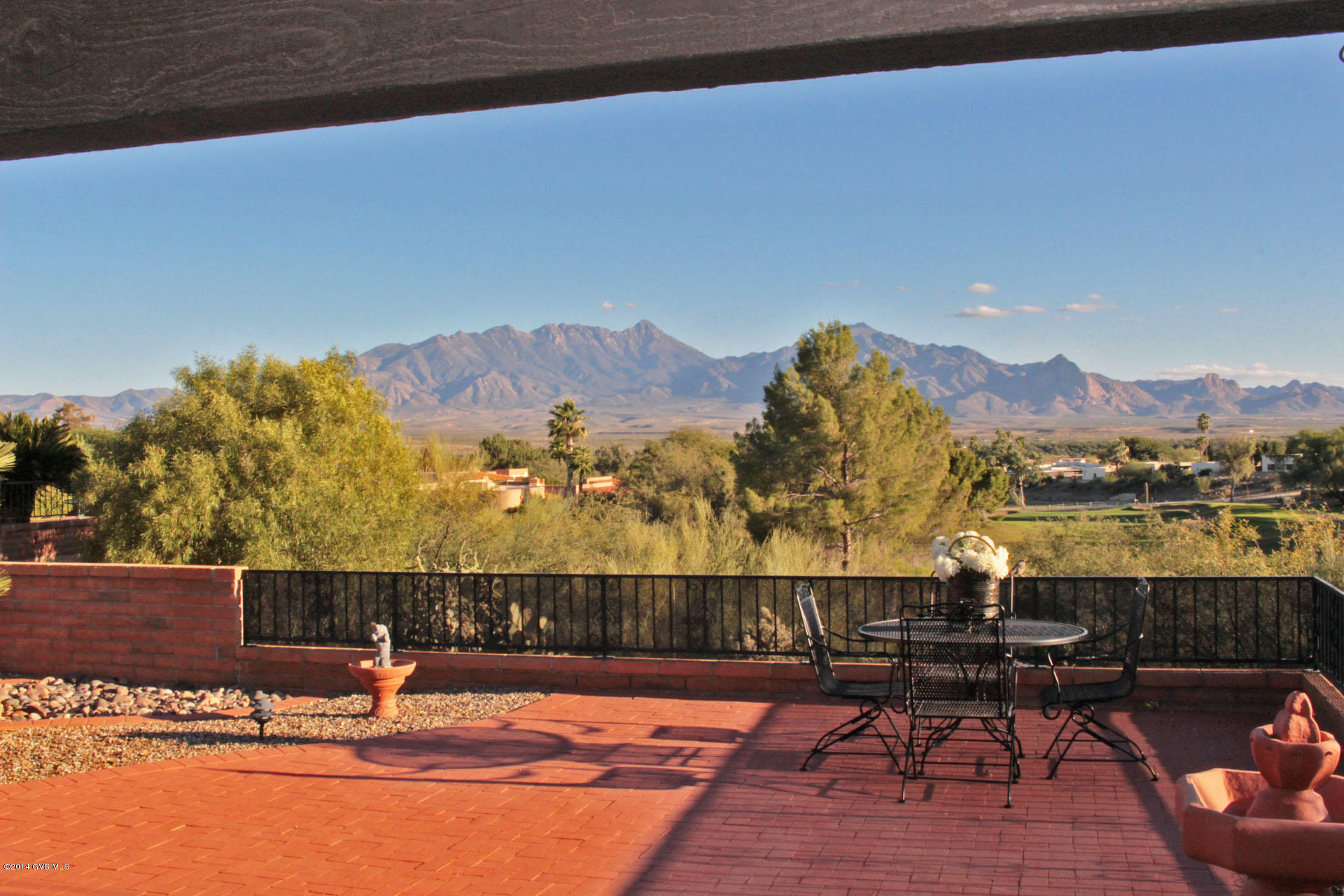 837 W Golf Course Place