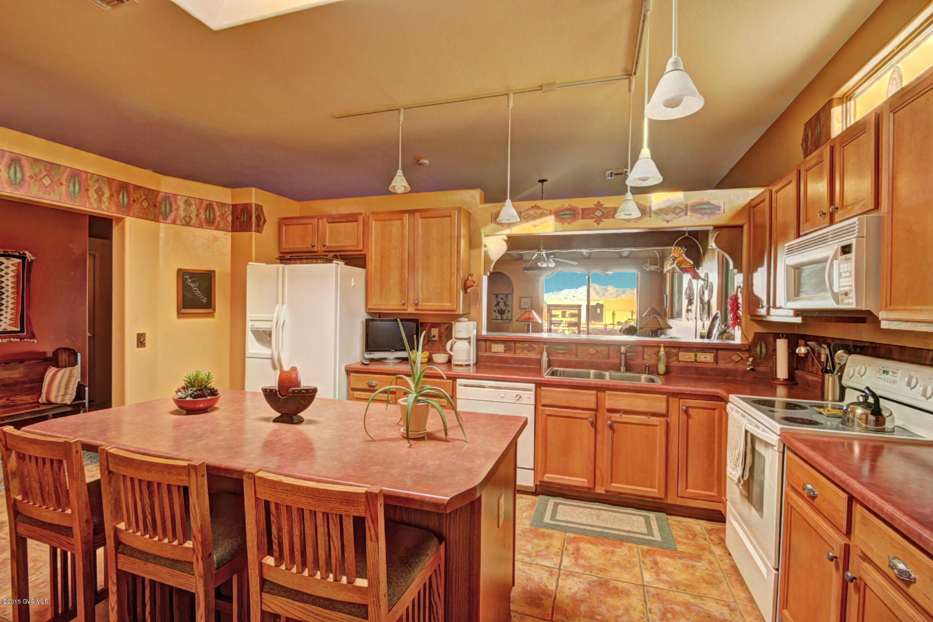 4133 S Golden Lynx Road