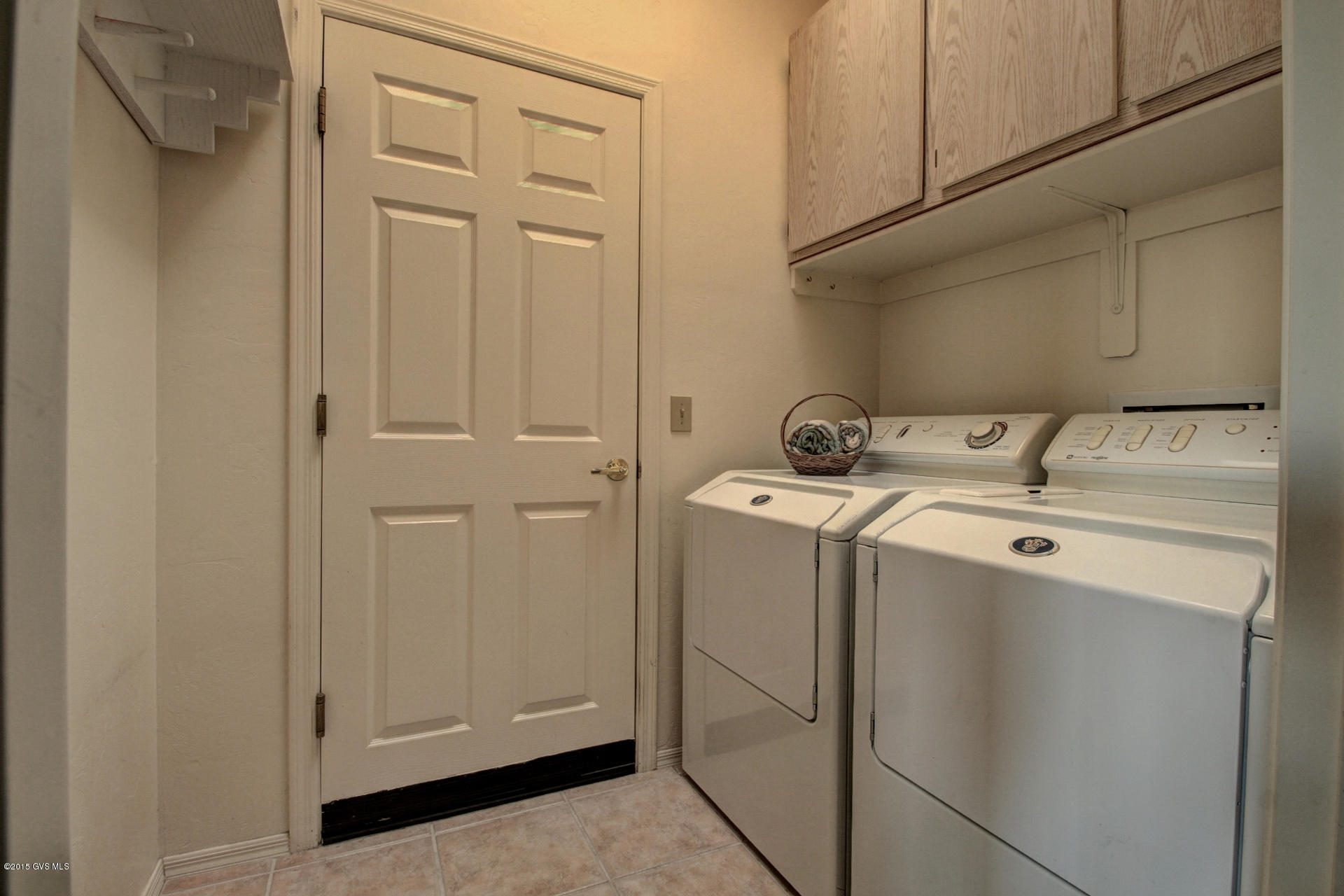 3817 S Camino Del Golfista