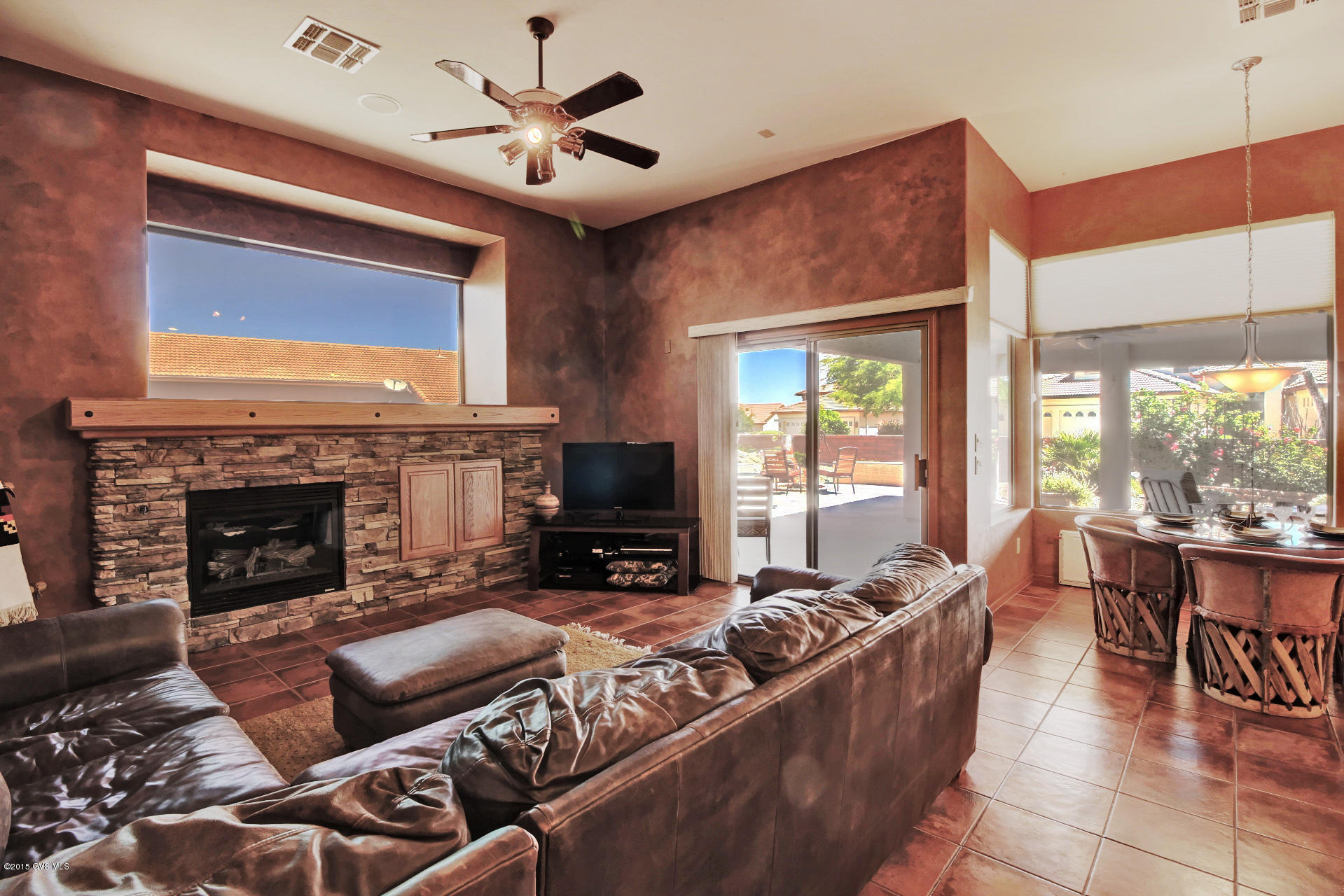 1165 N Desert Deer Pass