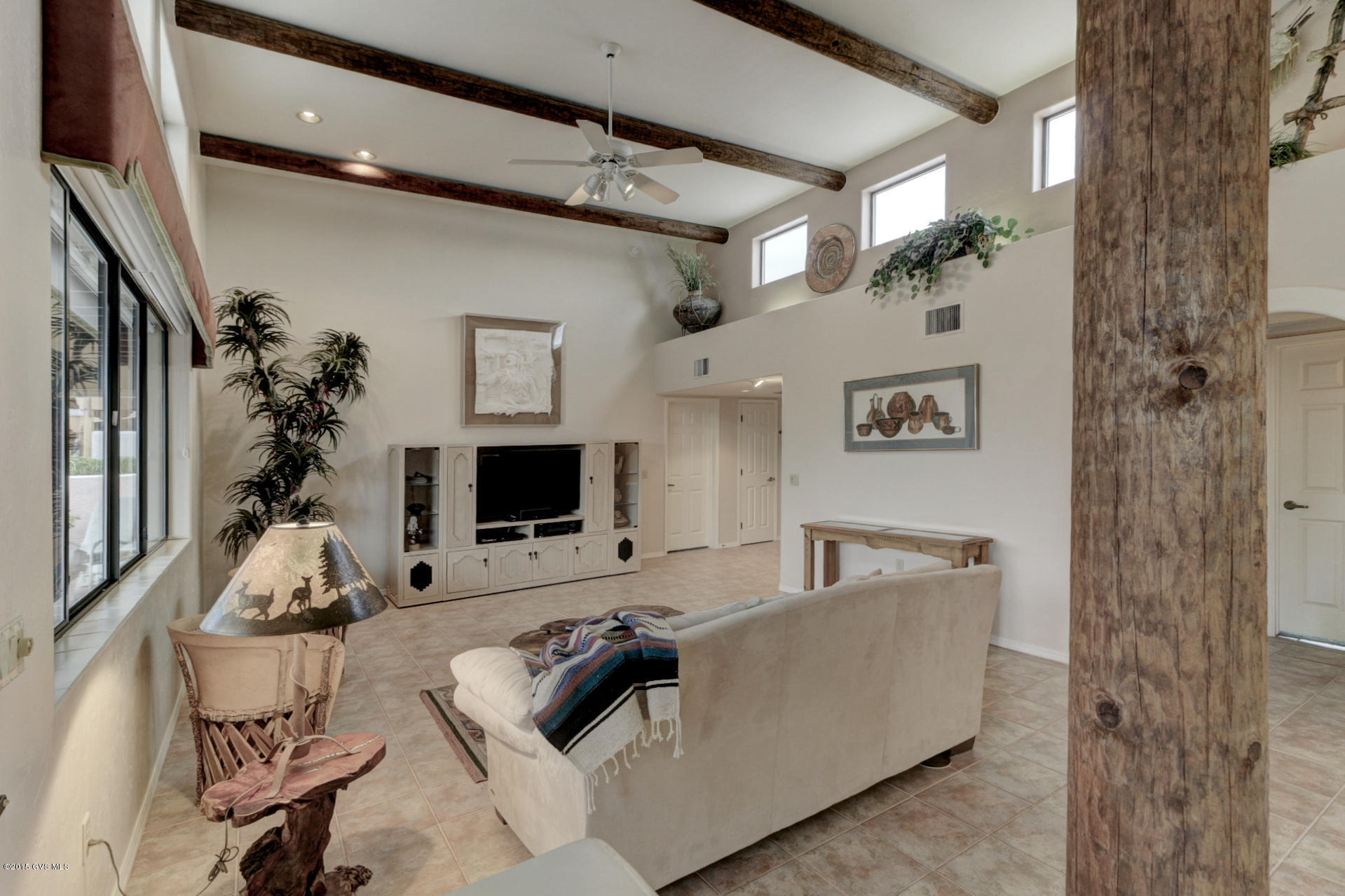 1097 W Corte Del Pintor