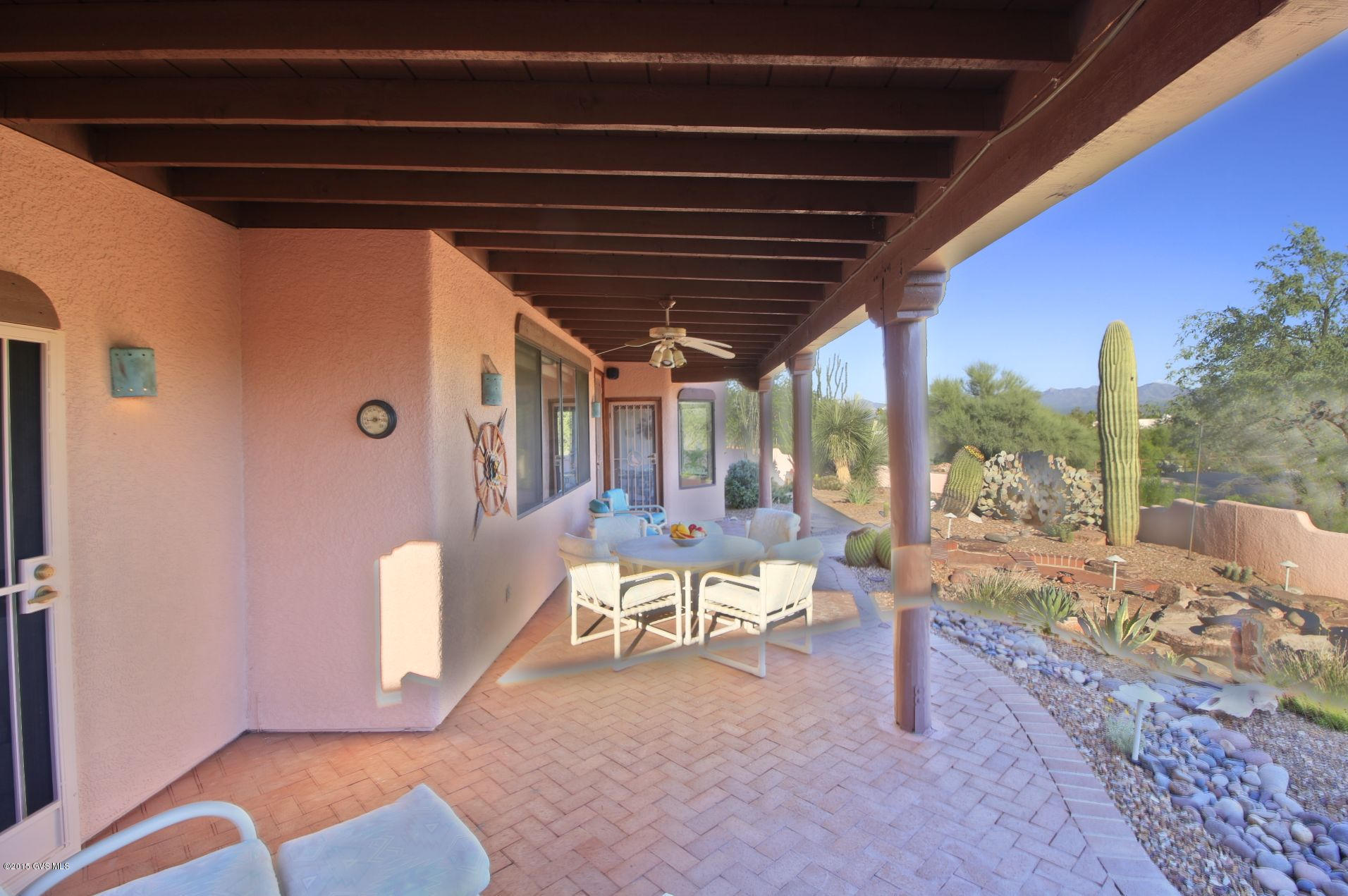 1097 W Corte Del Pintor