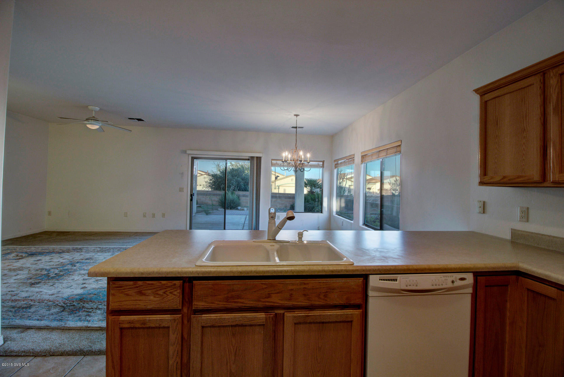 2221 S Pecan Vista Drive