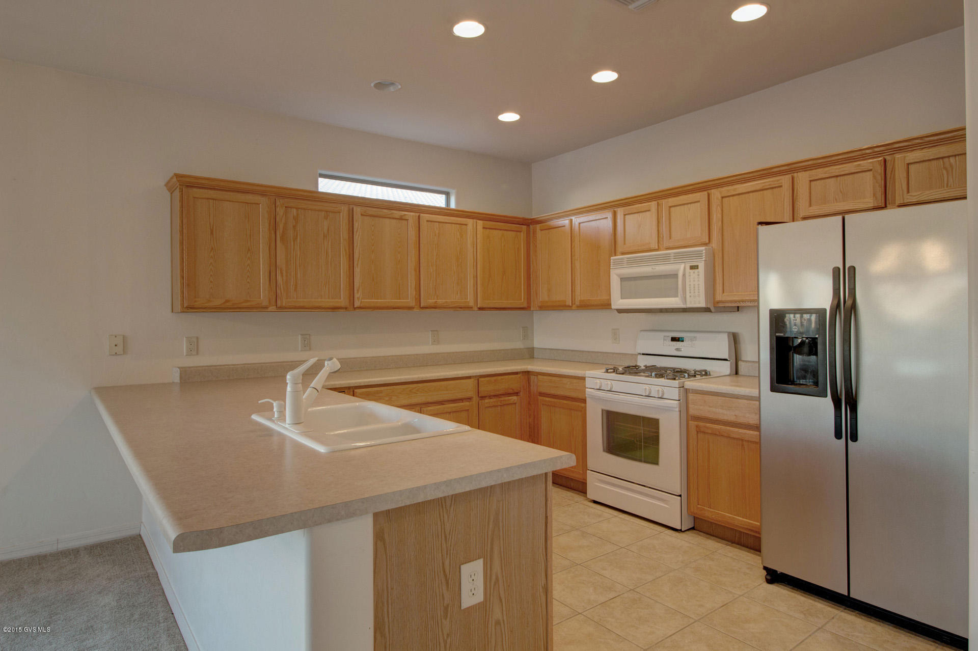 2221 S Pecan Vista Drive