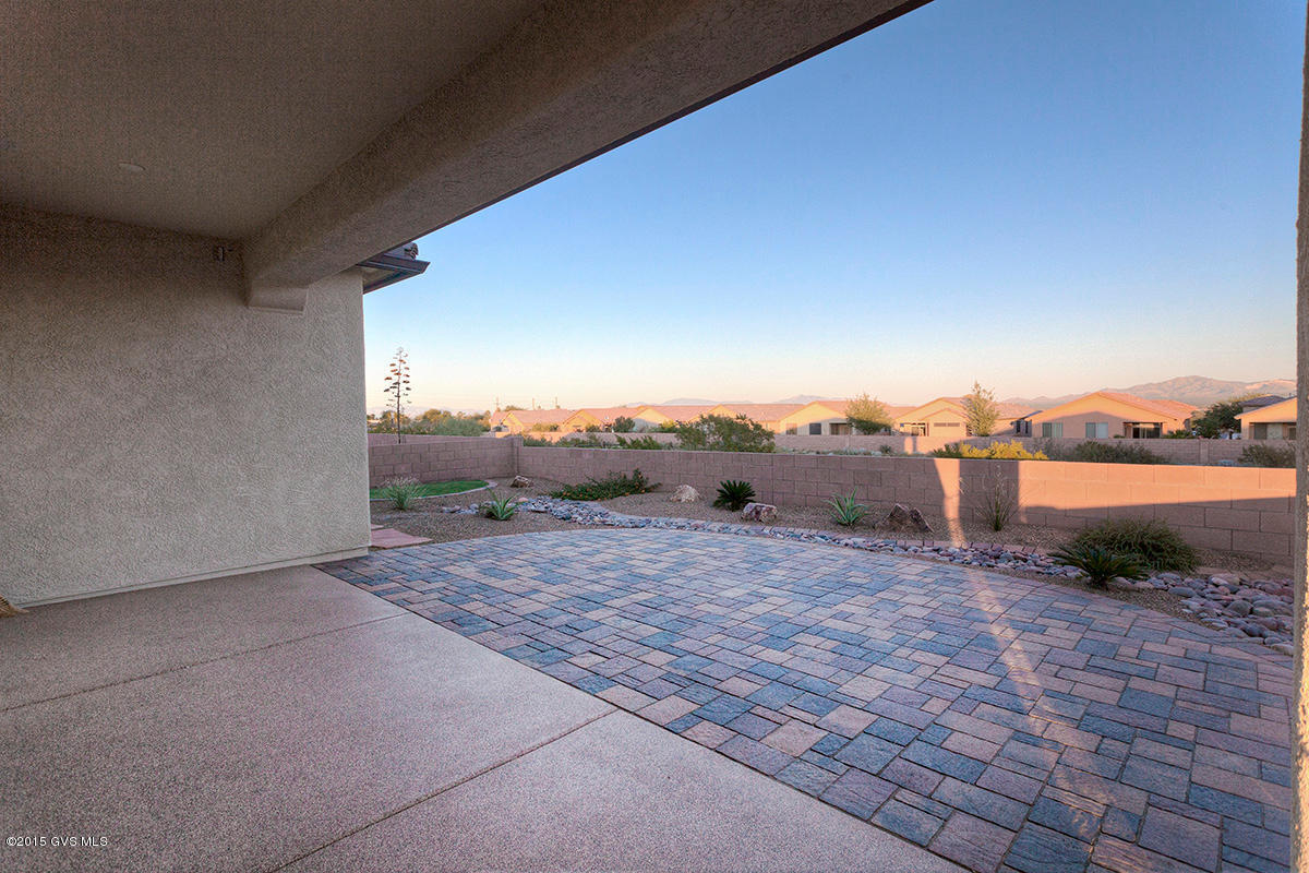 910 N Observation Trail