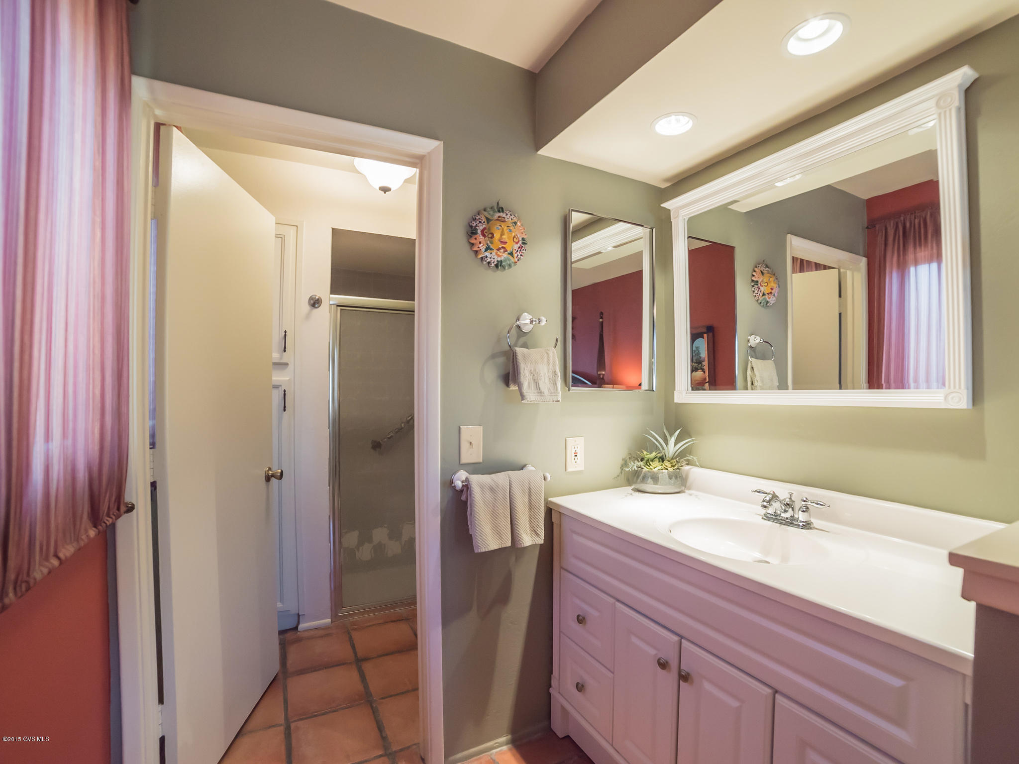 221 W Calle Melendrez