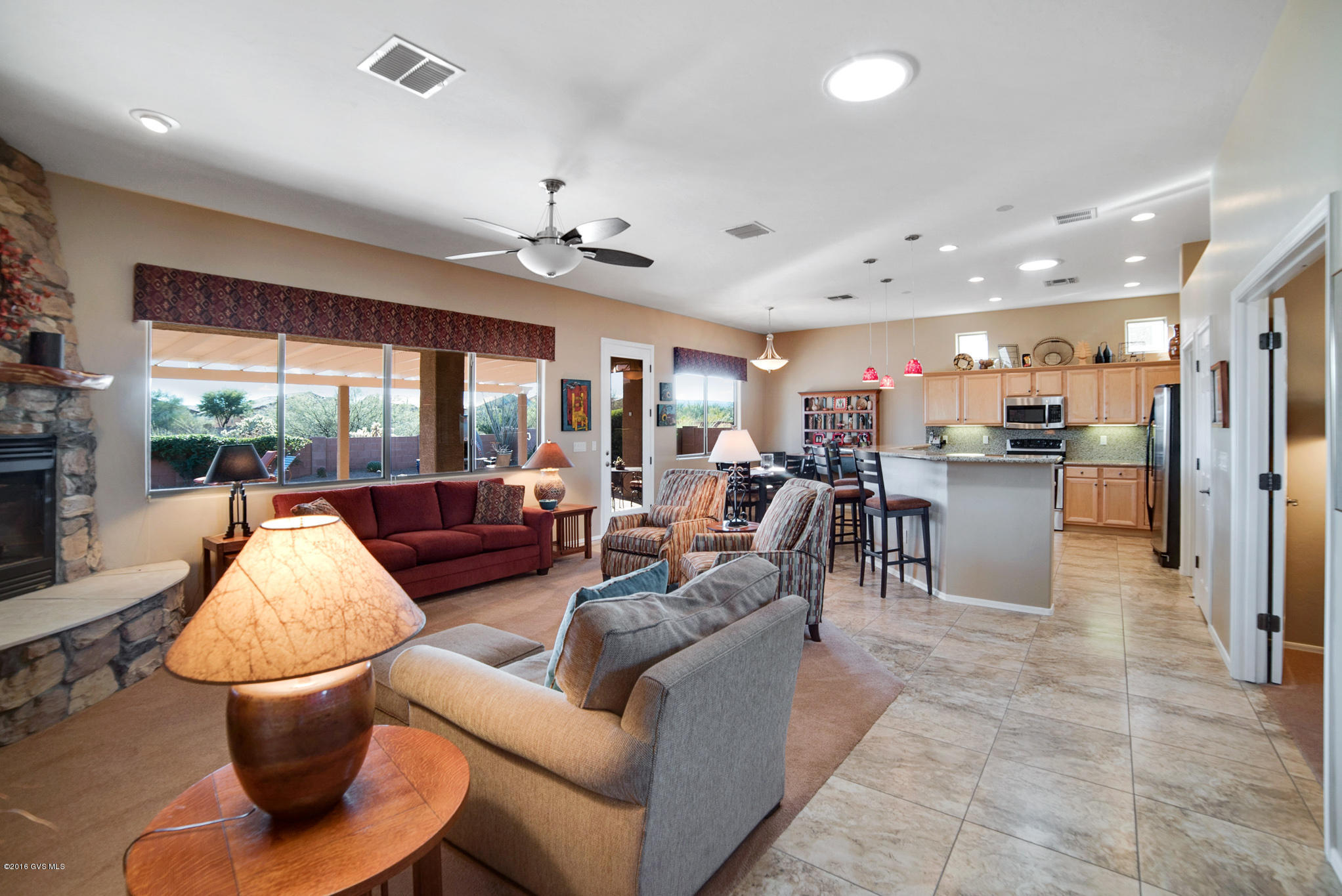 1107 W Calle Artistica